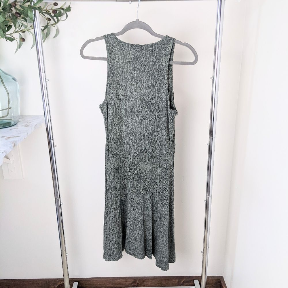 Athleta Santorini Thera Printed Dress, Mojave Laurel Olive Medium - Picture 4 of 10